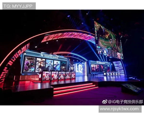 骆驼姐携手LPL足球明星共创电竞与体育的精彩交融之旅