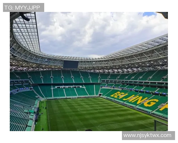 足球明星精彩瞬间汇聚视频广告合集尽享球场魅力与激情