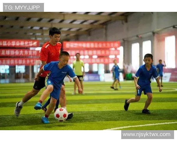 暴力熊足球明星的真实姓名揭秘及其背后的故事分析