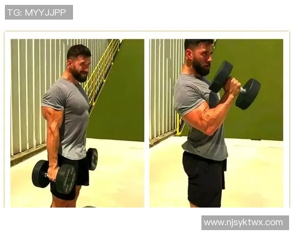 一周哑铃训练计划助你塑造完美身材与增强体能的全面指南