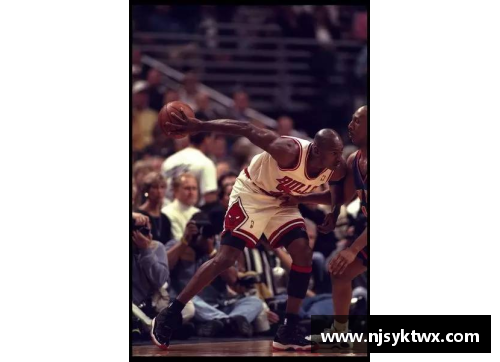 NBA球员床照：探索幕后生活与情感故事 - 副本